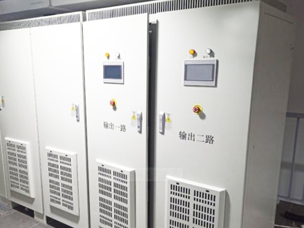 Melyek a nagyfeszültségű tápegységek vezérlési módjai?